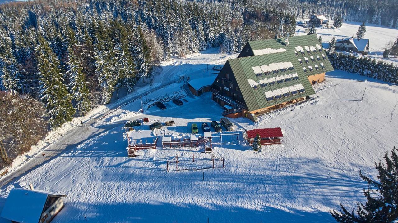Hotel Žalý Apartmány Benecko Kültér fotó